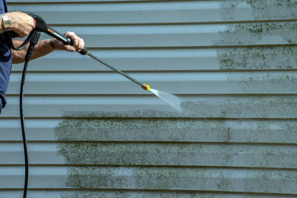 Best Factory Floor Cleaning  in Holley, FL
