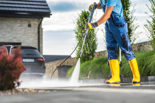 Best Machinery and Equipment Cleaning  in Holley, FL